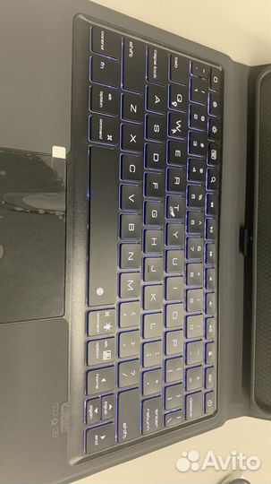 Чхол клавиатура для iPad