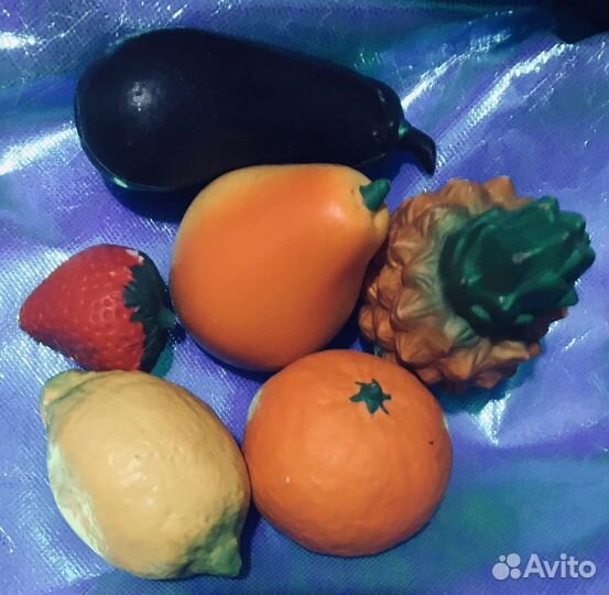 Овощи и фрукты, большие, разные