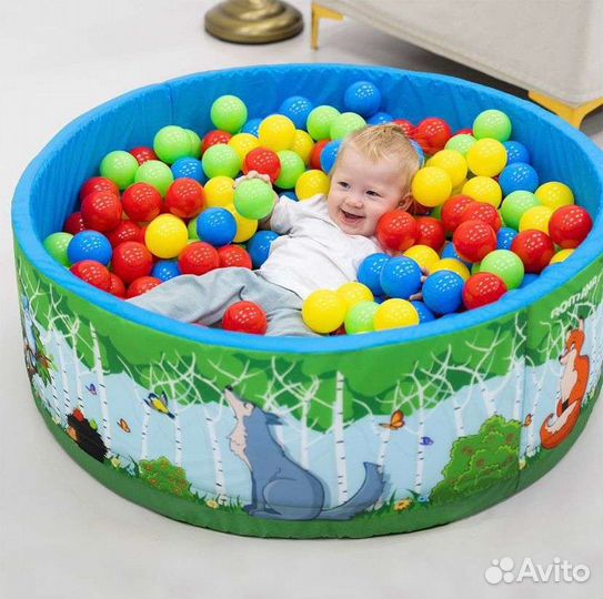 Сухой бассейн с шариками