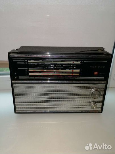 Радио приемник СССР. Видео магнитофон sony