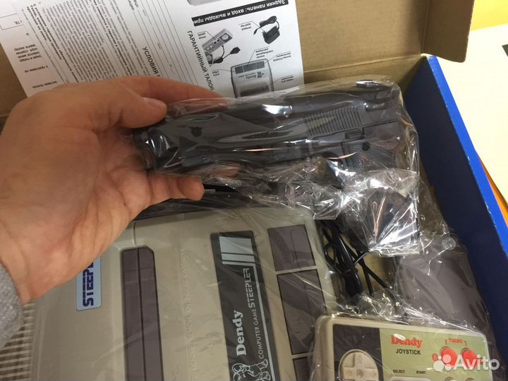 Dendy steepler 300 классическая 8-битная приставка