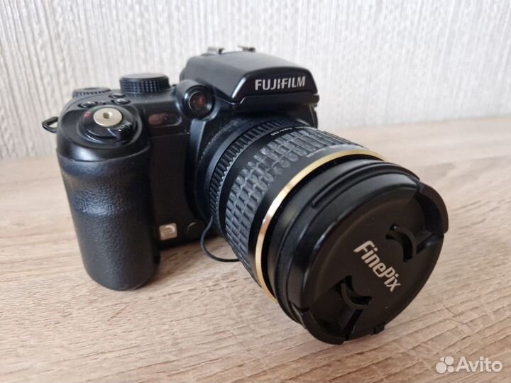 Фотоаппарат Fujifilm Finepix S9600
