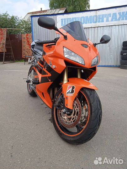 Хонда CBR600RR