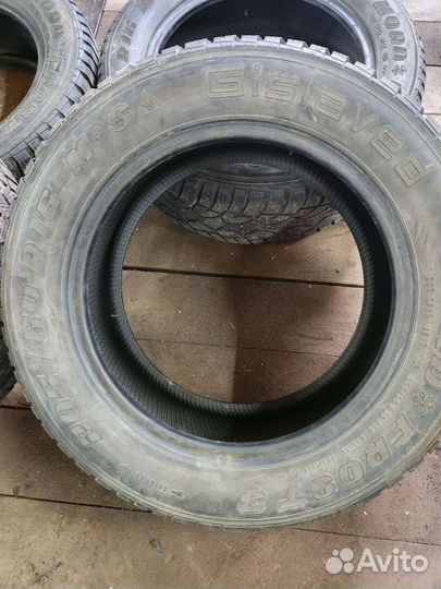 Gislaved Nord Frost III 205/60 R16 27