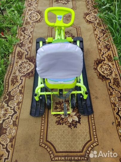 Детский снегокат