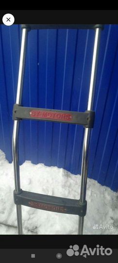 Лесенка на заднюю дверь