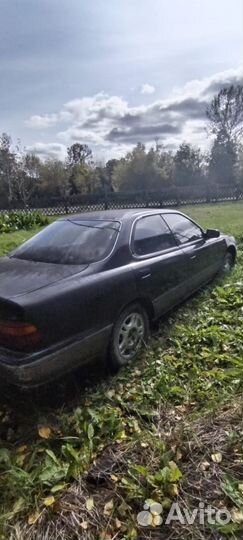 Toyota Vista 2.0 AT, 1993, 236 000 км