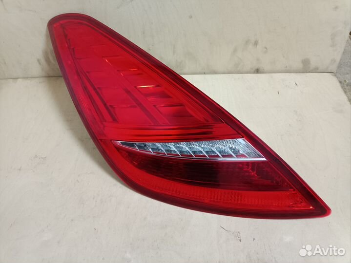 Фонарь задний левый Peugeot rcz