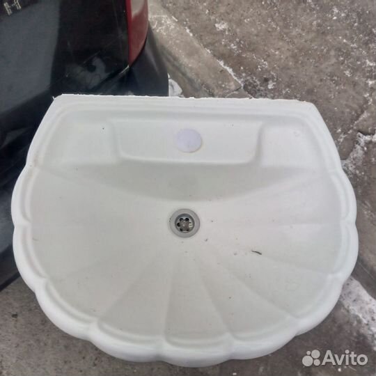 Раковина в ванную бу