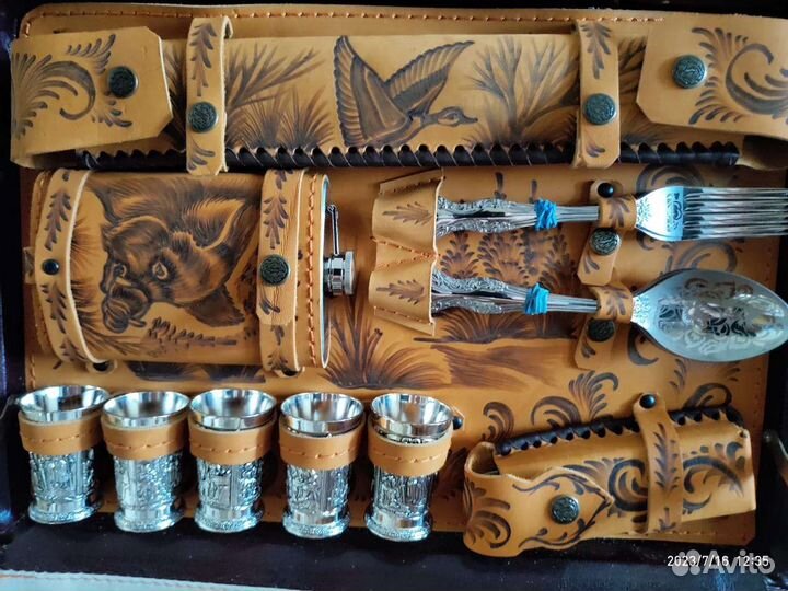 Подарочный кожаный набор для отдыха ручной работы