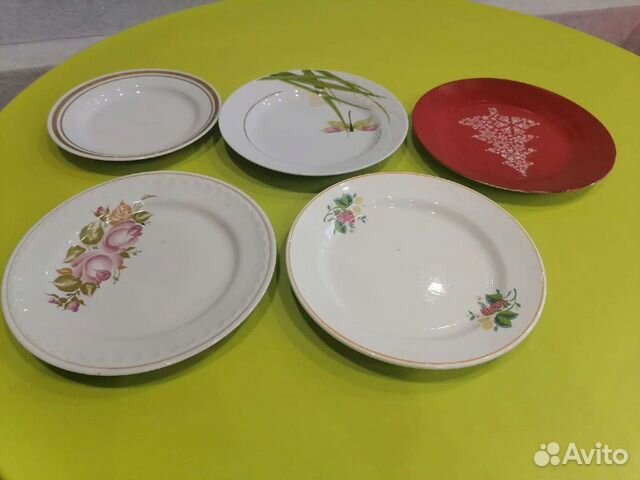 Набор тарелок