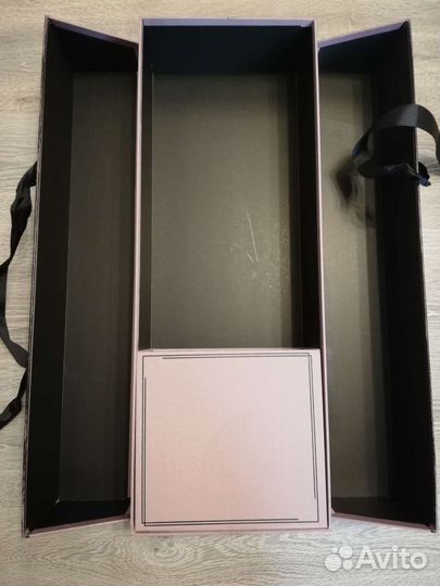 Коробка подарочная