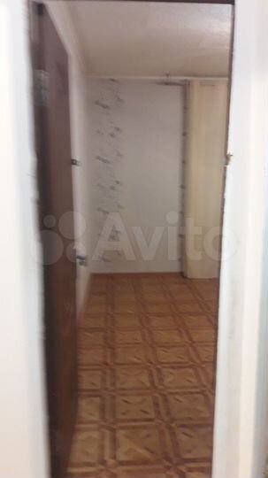 Комната 45 м² в 2-к., 1/9 эт.