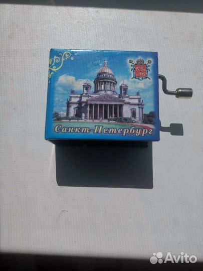 Музыкальная шкатулка сувенир