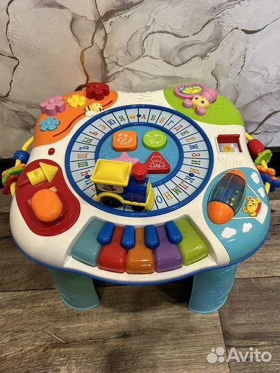 Музыкальный развивающий столик baby go