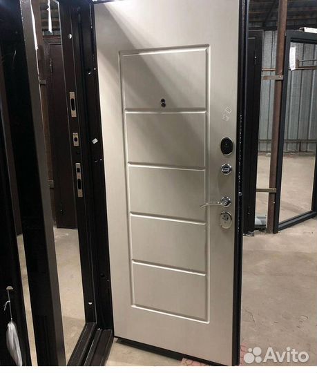 Дверь входная с бесплатной доставкой и установкой