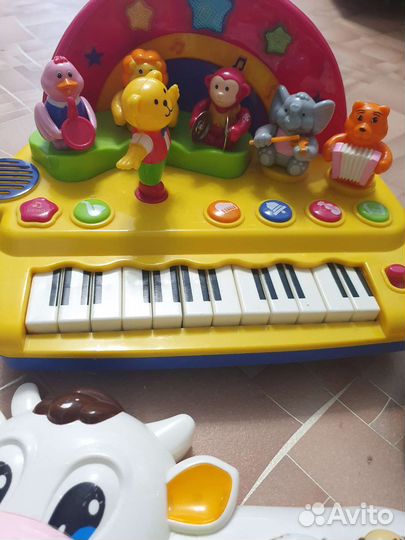 Развивающие игрушки музыкальные сортер пакетом