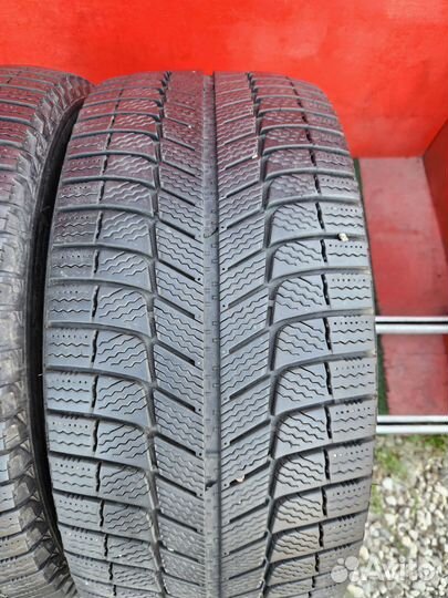 Michelin X-Ice 245/40 R18
