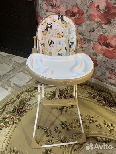Стульчик для кормления tomix