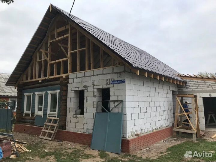 Бригада строителей