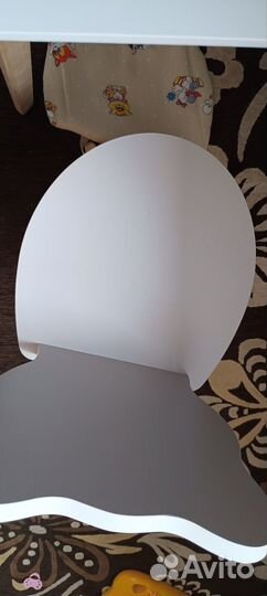 Детский стол и стульчик