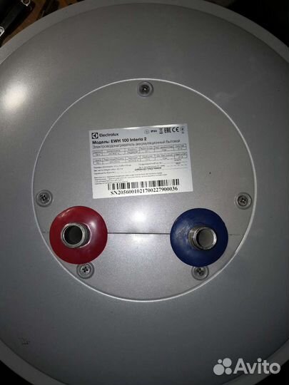 Бойлер Electrolux 100 л. нержавейка
