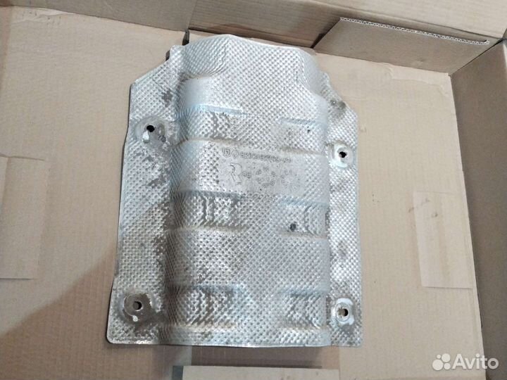 Экран тепловой Renault Logan 2 Sandero 2