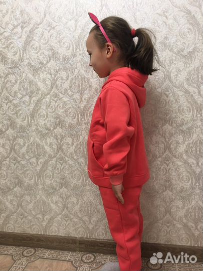 Спортивный теплый костюм с начёсом