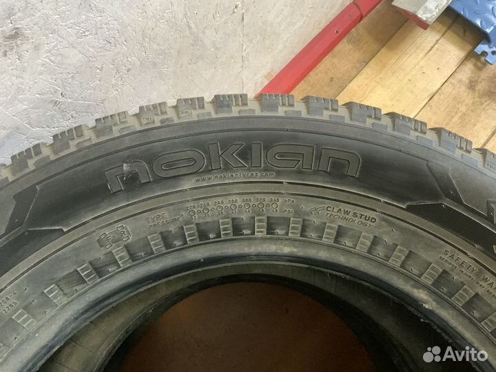 Nokian Tyres Hakkapeliitta 5 SUV 255/60 R18 112T