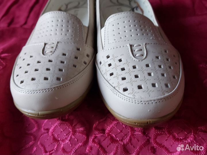Мокасины женские 35 размер