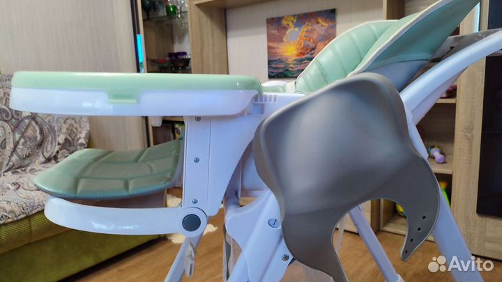 Стульчик-шизлонг для кормления Bubago