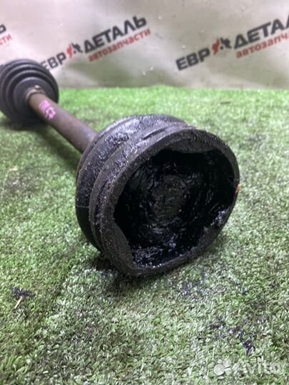 Привод передний левый Skoda Octavia A5 седан 1.6