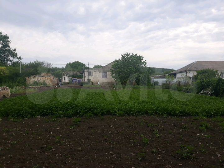 Дом 100 м² на участке 10 сот.