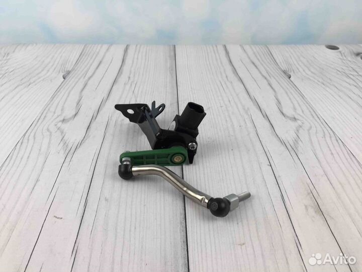 Датчик положения кузова Porsche Macan, Audi Q5