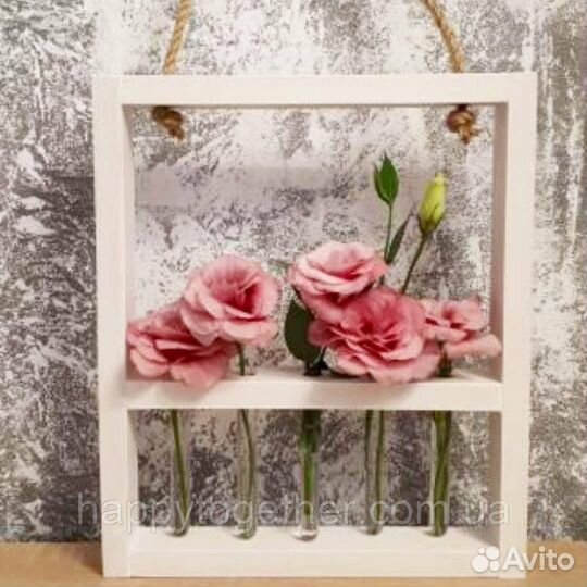 Деревяная рамка с колбами. Рамка ваза для цветов