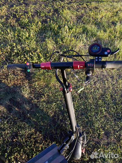 Самокат взрослый электрический