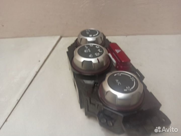 Блок управления климат контролем