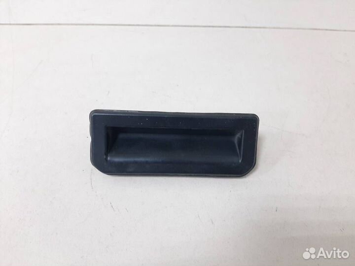 Кнопка открывания багажника Volkswagen Polo Sed RU