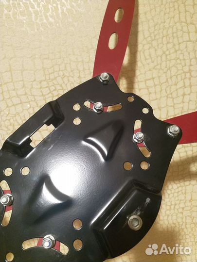 Часть кронштейна для телевизора