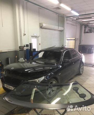 Лобовое стекло на Бмв е60