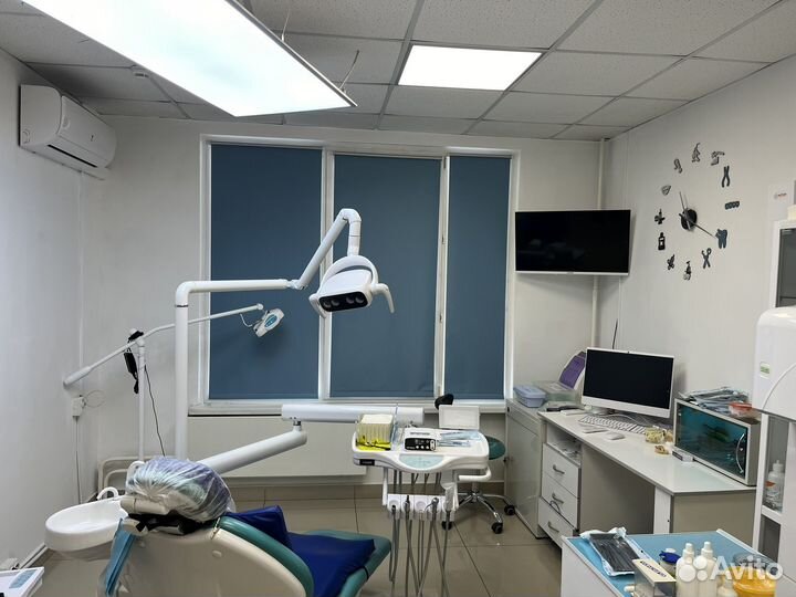 Врач стоматолог