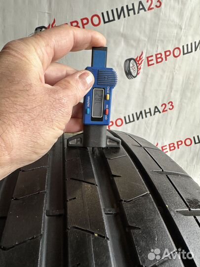 Pirelli P Zero PZ4 255/45 R20 и 285/40 R20 101Y