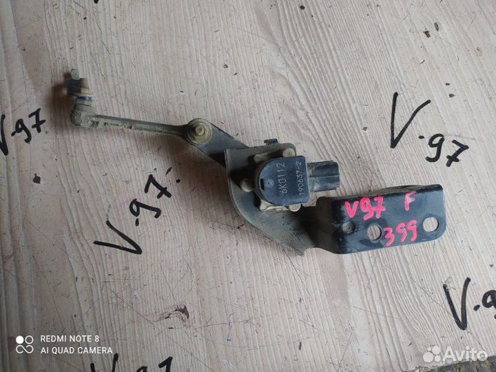 Датчик контроля высоты передний Mitsubishi Pajero