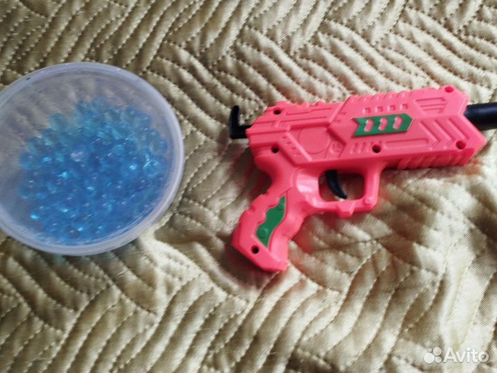 Детский пистолет с орбизами