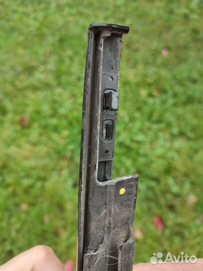 Молдинг стекла задней левой двери ford focus 3