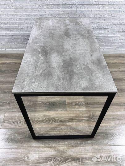 Письменный компьютерный стол новый