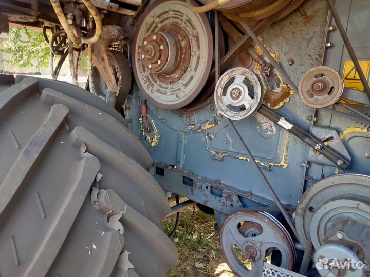 Комбайн Ростсельмаш Vector 410, 2008