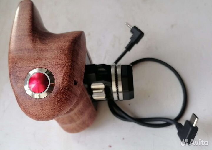 Ручка smallrig с кнопкой + коронка крепления