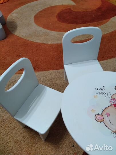 Стол и стулья для кукол