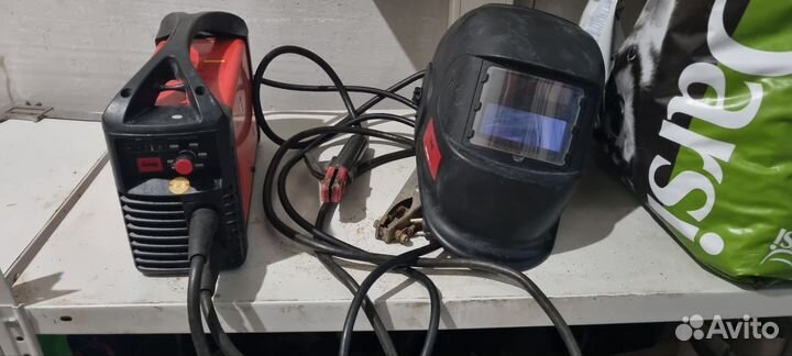 Сварочный аппарат Fubag IR 200+маска